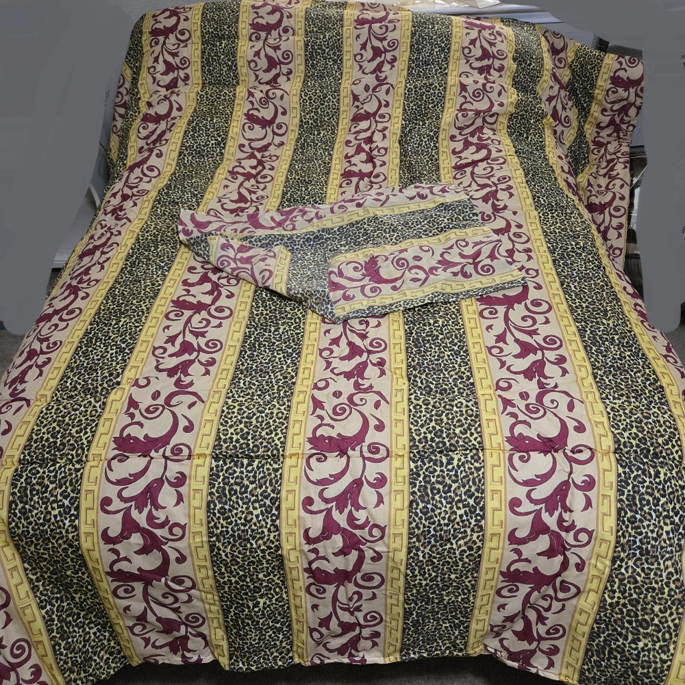 Neutral Leopard Print Stripes Comforter and  Pillow Sham Set, Twin XL